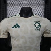 Saudi Arabia away - Image 5