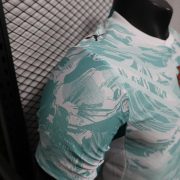 Portugal away - Image 8